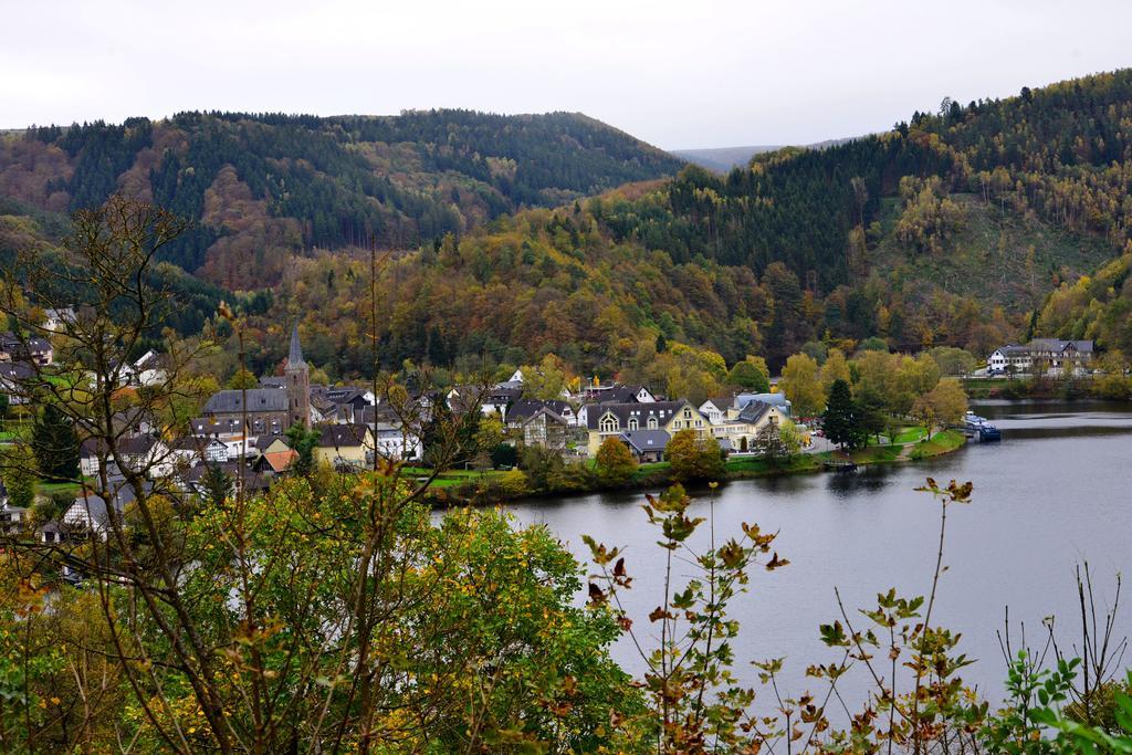 Pension Zur Schmiede Einruhr Exteriör bild